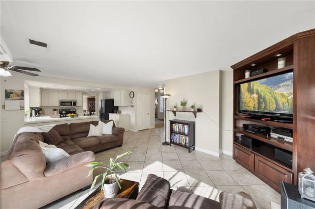 21183 Gallant Fox Drive, Moreno Valley, CA 92557