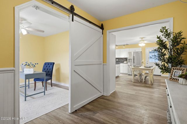 1101 Porters Lane Road, Rocky Point, NC 28457
