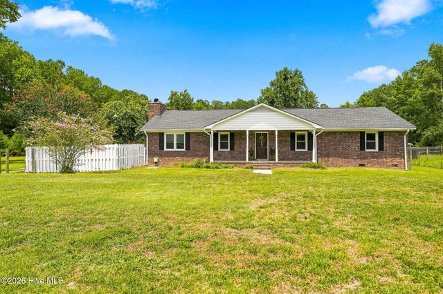 1101 Porters Lane Road, Rocky Point, NC 28457
