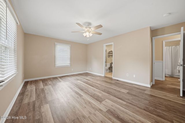 1101 Porters Lane Road, Rocky Point, NC 28457