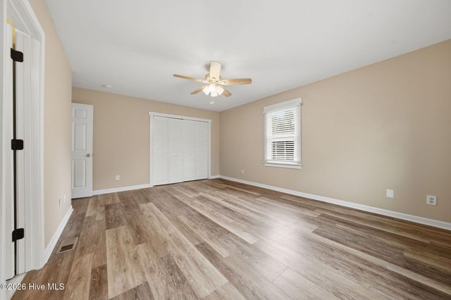 1101 Porters Lane Road, Rocky Point, NC 28457