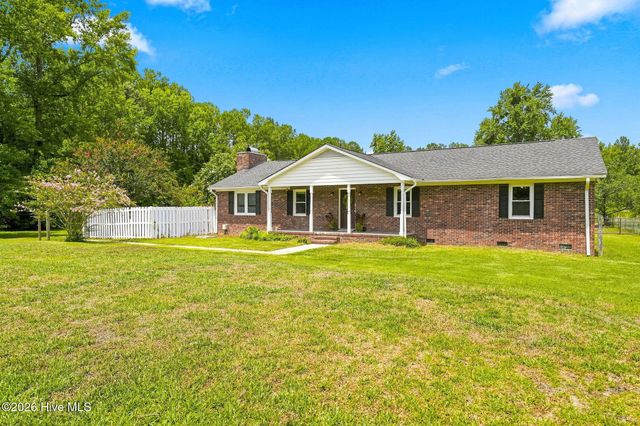 1101 Porters Lane Road, Rocky Point, NC 28457