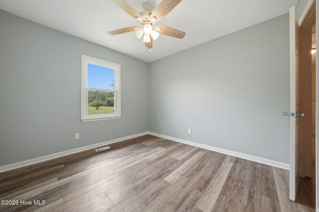 1101 Porters Lane Road, Rocky Point, NC 28457