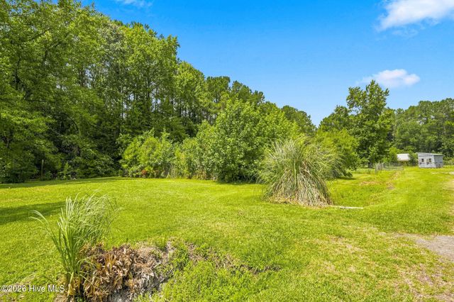 1101 Porters Lane Road, Rocky Point, NC 28457