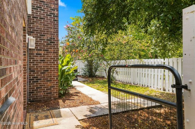 1101 Porters Lane Road, Rocky Point, NC 28457