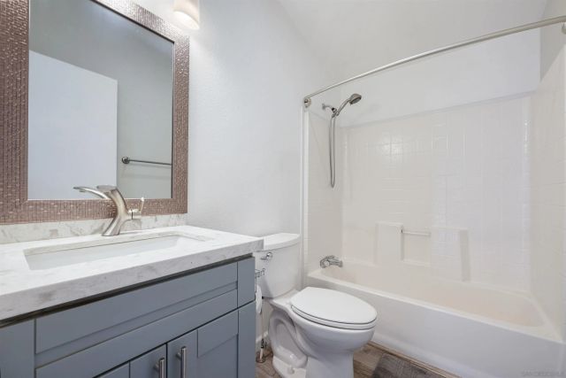 450 E Bradley Ave SPC 69, El Cajon, CA 92021