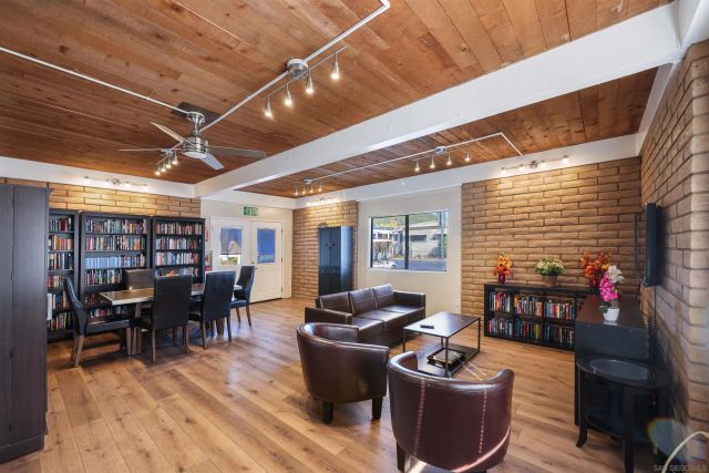 450 E Bradley Ave SPC 69, El Cajon, CA 92021