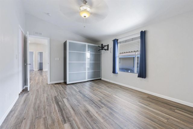 450 E Bradley Ave SPC 69, El Cajon, CA 92021