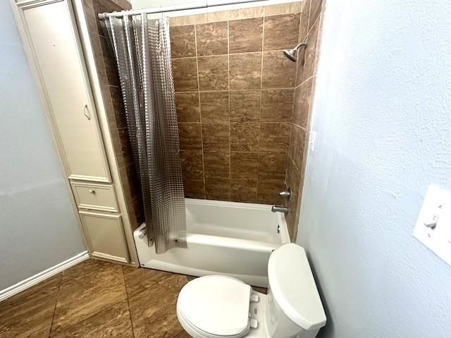 2019 Indian Shores Road, Crosby, TX 77532