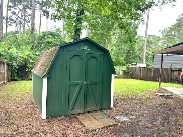 2019 Indian Shores Road, Crosby, TX 77532