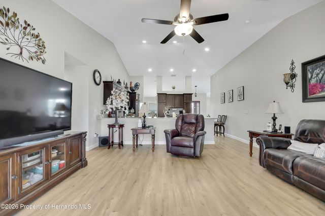 13481 Cormorant Road, Weeki Wachee, FL 34614