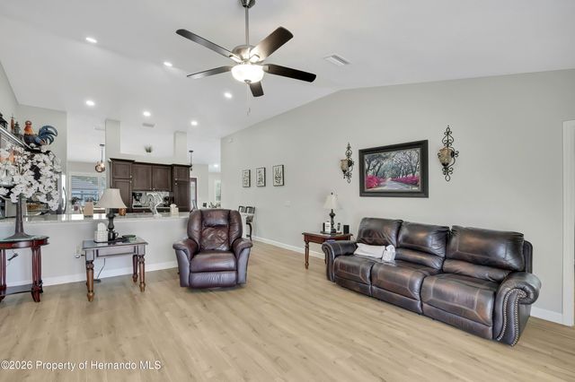 13481 Cormorant Road, Weeki Wachee, FL 34614