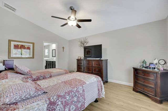 13481 Cormorant Road, Weeki Wachee, FL 34614