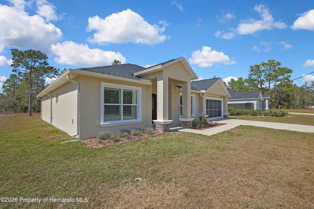 13481 Cormorant Road, Weeki Wachee, FL 34614