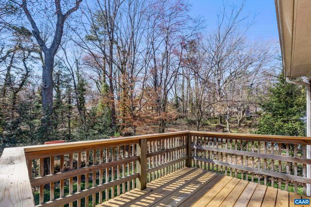 2310 WAYNE AVE, Charlottesville, VA 22901