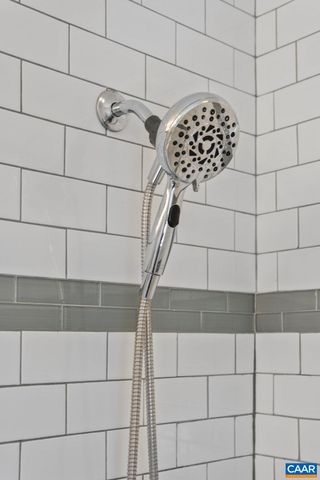 2310 WAYNE AVE, Charlottesville, VA 22901