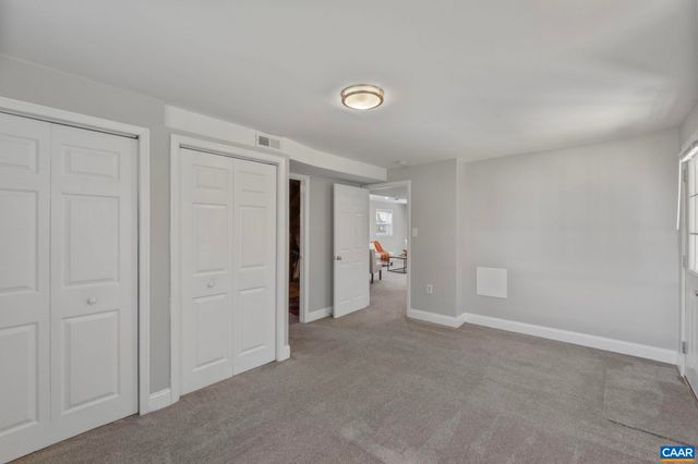 2310 WAYNE AVE, Charlottesville, VA 22901