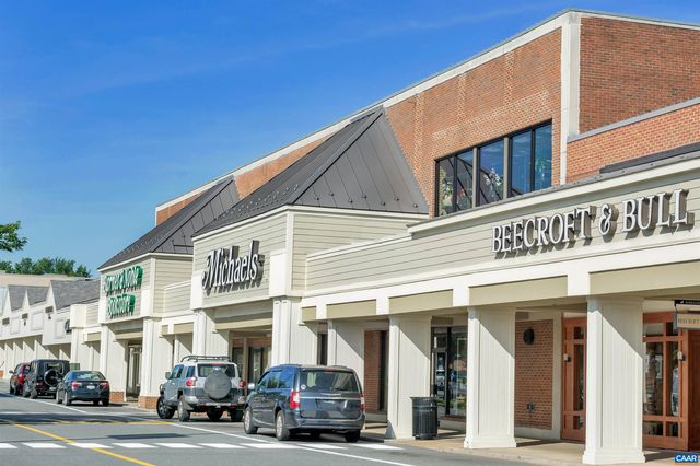 2310 WAYNE AVE, Charlottesville, VA 22901