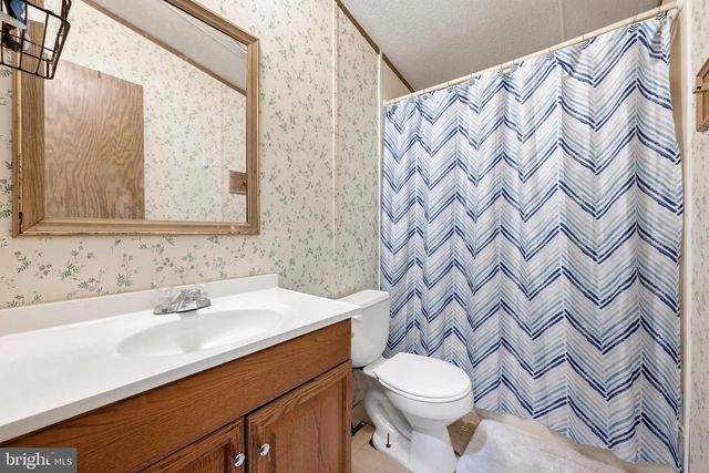 88 CHET DR, Hedgesville, WV 25427