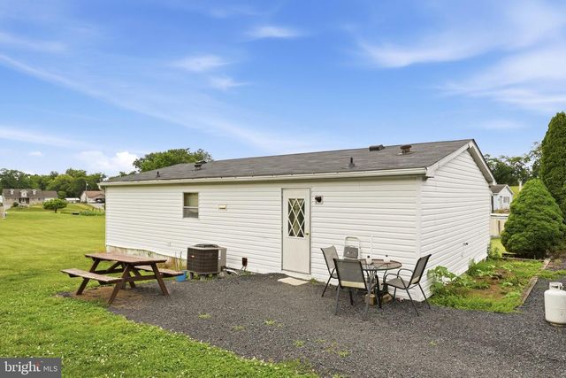 88 CHET DR, Hedgesville, WV 25427