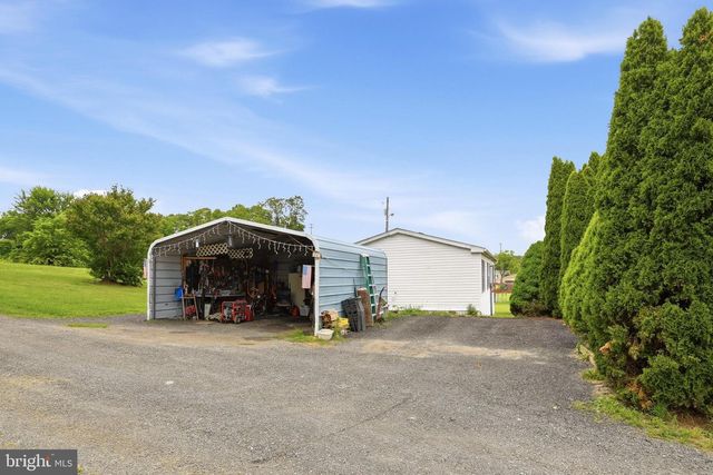 88 CHET DR, Hedgesville, WV 25427