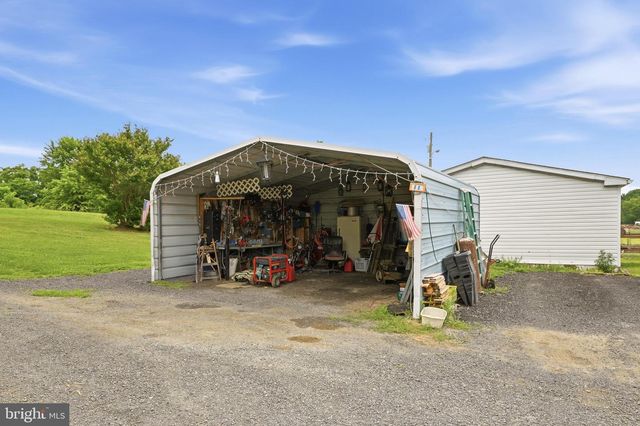 88 CHET DR, Hedgesville, WV 25427