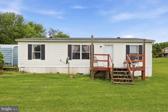 88 CHET DR, Hedgesville, WV 25427