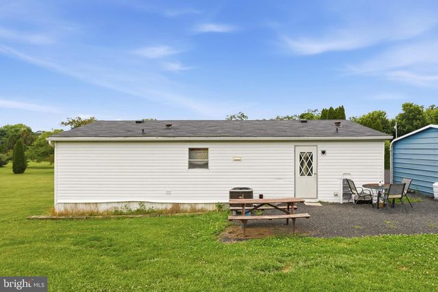 88 CHET DR, Hedgesville, WV 25427