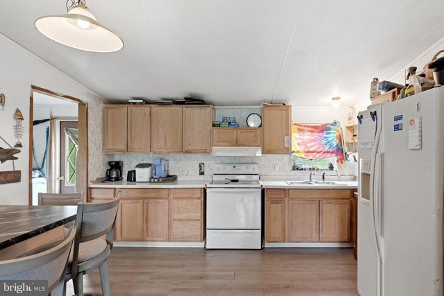 88 CHET DR, Hedgesville, WV 25427