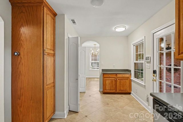 3846 Barclay Downs Drive, Charlotte, NC 28209