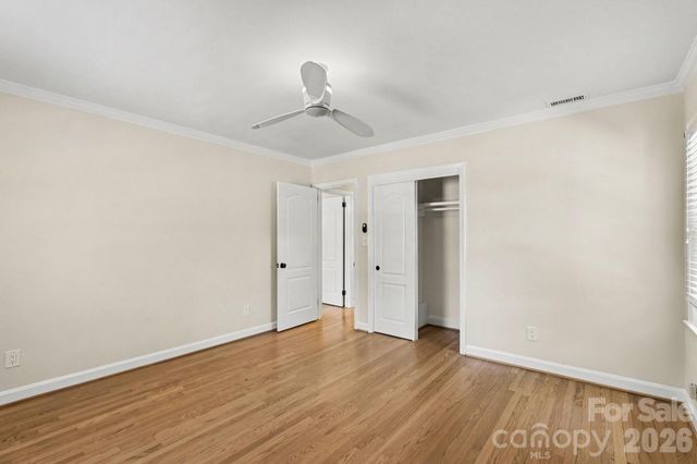 3846 Barclay Downs Drive, Charlotte, NC 28209
