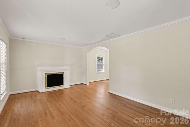 3846 Barclay Downs Drive, Charlotte, NC 28209