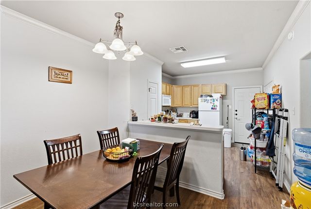 3840-42 Oldenburg Lane, College Station, TX 77845