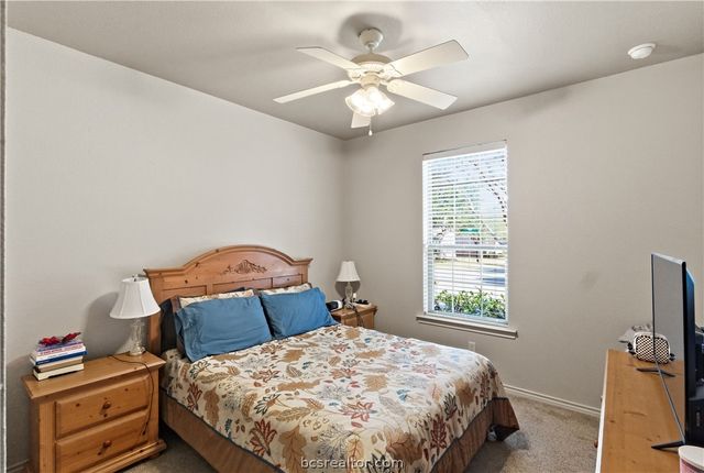 3840-42 Oldenburg Lane, College Station, TX 77845