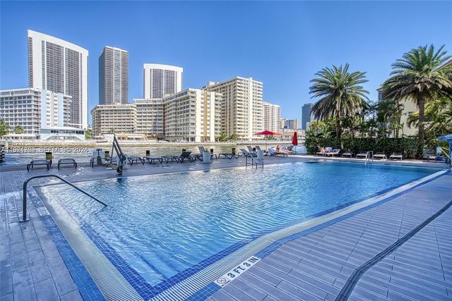 2602 E Hallandale Beach Blvd R2304, Hallandale Beach, FL 33009