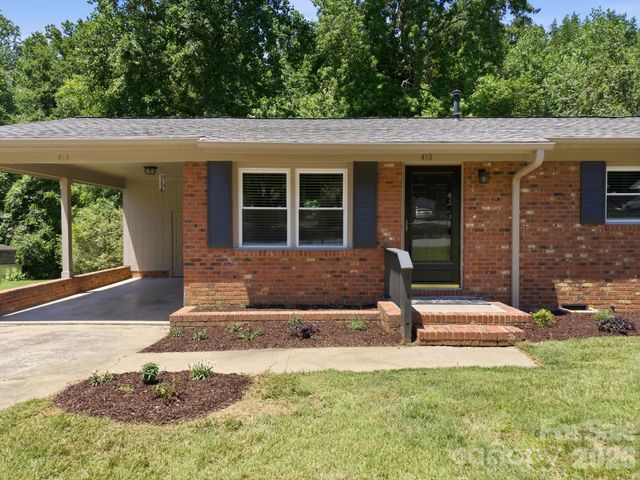 413 E Mclelland Avenue, Mooresville, NC 28115