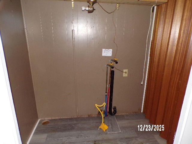 16713 10th Avenue, Carbon Cliff, IL 61239