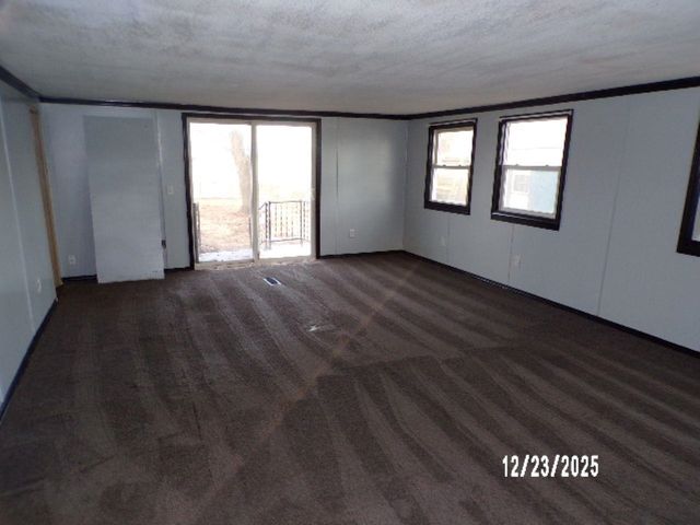 16713 10th Avenue, Carbon Cliff, IL 61239