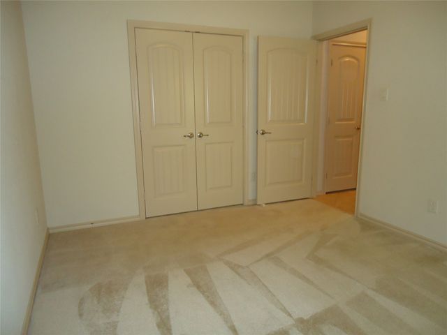 1004 Keats Drive, Desoto, TX 75115
