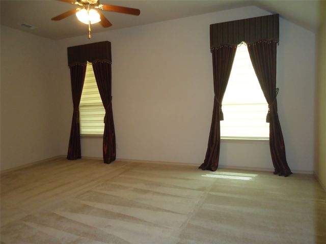 1004 Keats Drive, Desoto, TX 75115