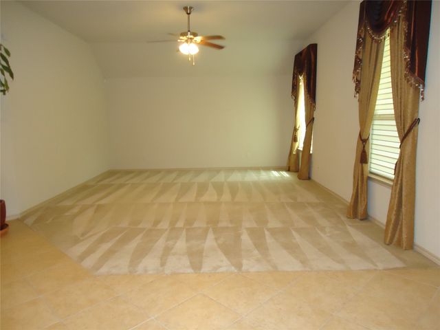 1004 Keats Drive, Desoto, TX 75115
