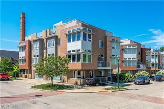 7402 Father Frascati Drive, Cleveland, OH 44102