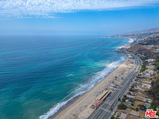21415 Rambla Vista Road, Malibu, CA 90265