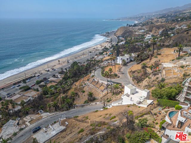 21415 Rambla Vista Road, Malibu, CA 90265