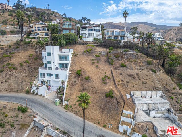21415 Rambla Vista Road, Malibu, CA 90265