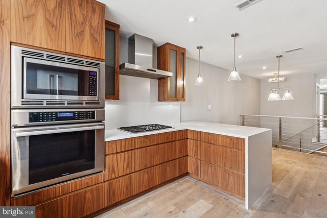 719 S 20TH ST, Philadelphia, PA 19146