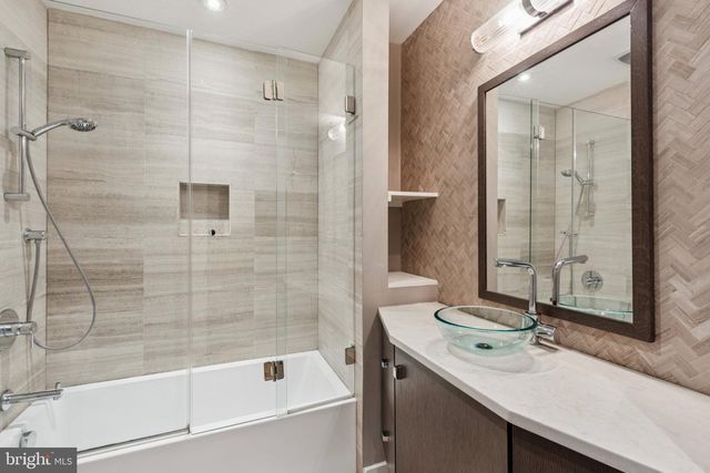 719 S 20TH ST, Philadelphia, PA 19146