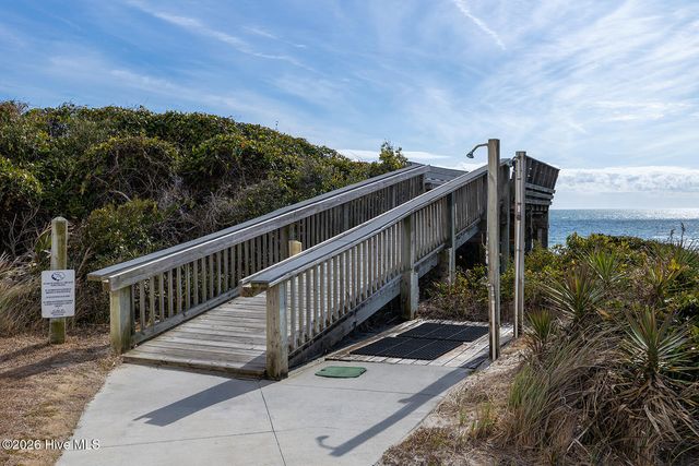8801 Reed Drive 115w, Emerald Isle, NC 28594
