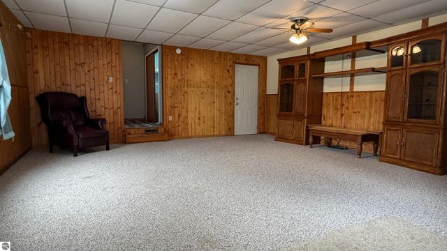 6455 N Geneva Road, Coleman, MI 48618