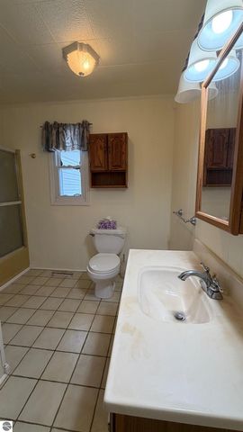 6455 N Geneva Road, Coleman, MI 48618